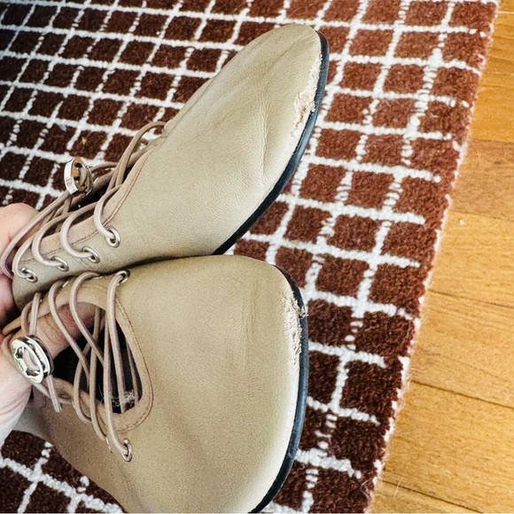 ZARA soft leather tan lace up flats - Picture 7 of 8